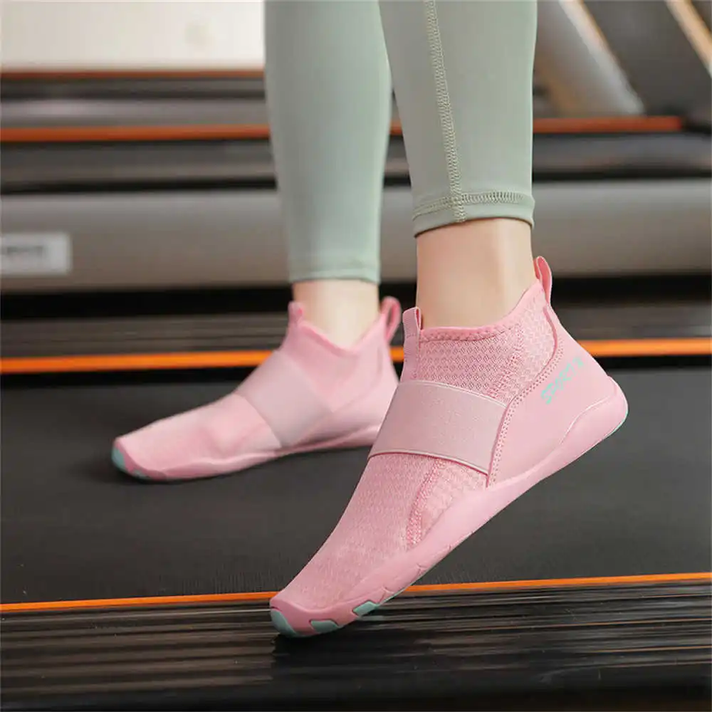Women Accessories Shop Name Ideas - Легкие кроссовки с высоким берцем, фиолетовые