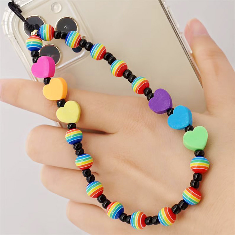 Простой глиняный Шарм в виде ф – обзор и цена Women Accessories Picture